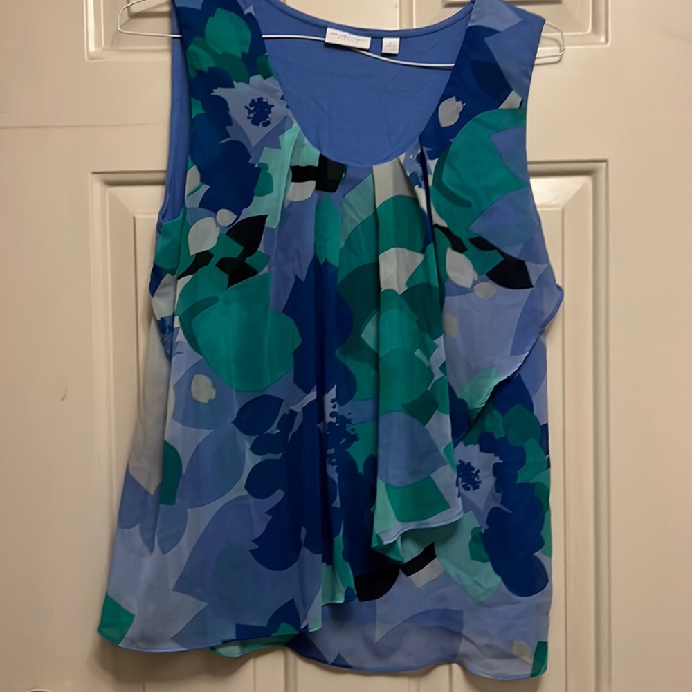 New York and company sleeveless blouse